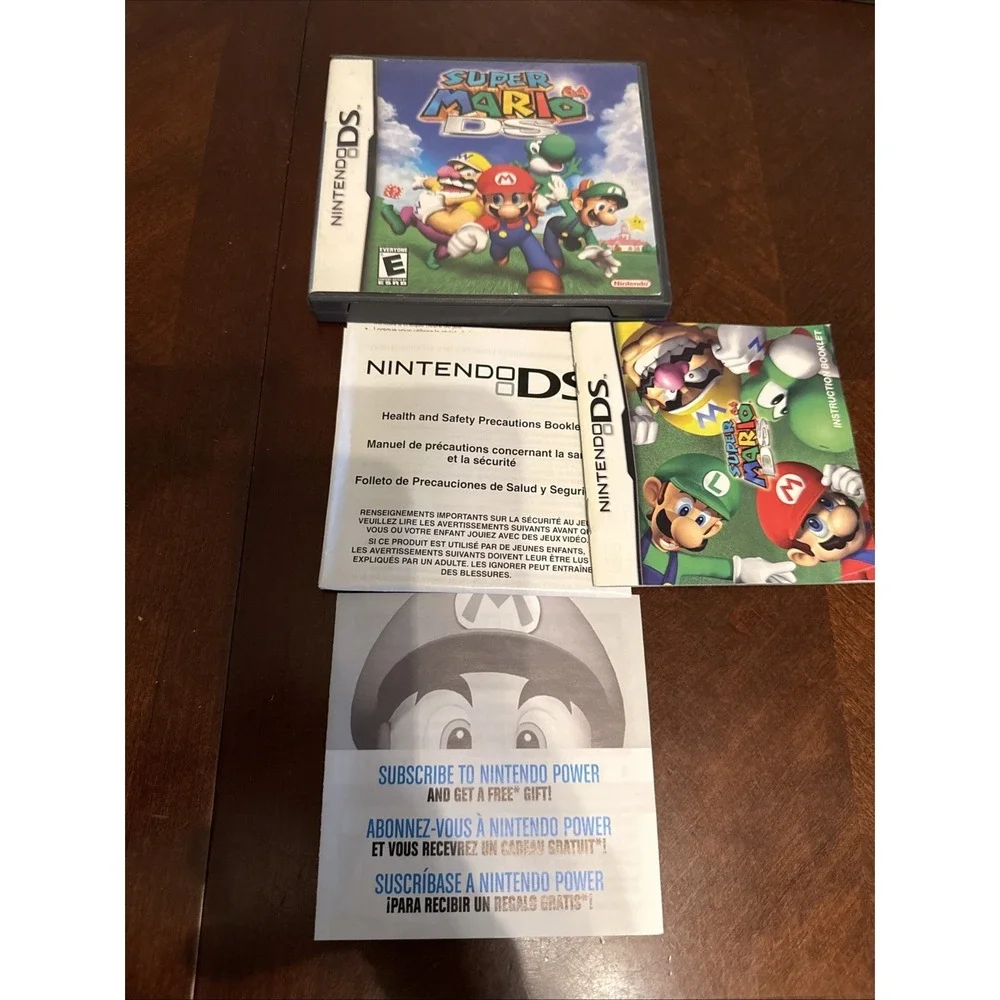 Super Mario 64 DS‎ - Case -inserts And Manual - No Game Nintendo DS, 2004